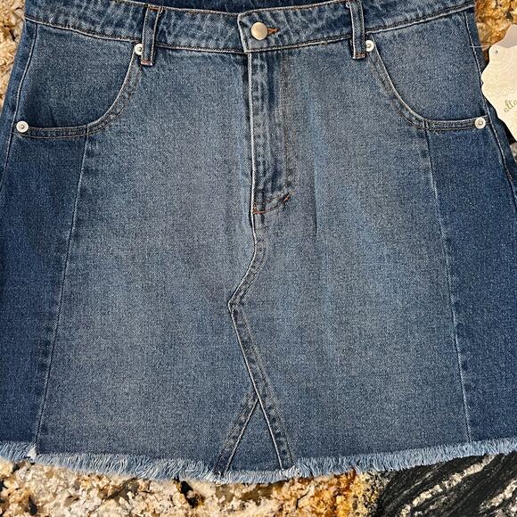 NWT Altar'd State Blue Two-Tone Jean/Denim Mini Skirt - SIZE S - Picture 5 of 10